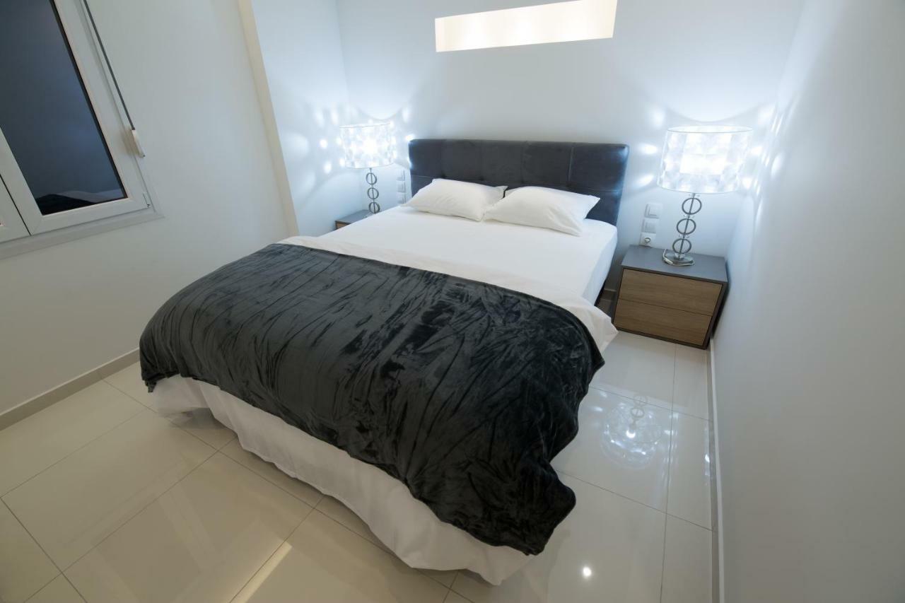 White Lux Apartment For 2 Vipgreece Athens Exterior photo