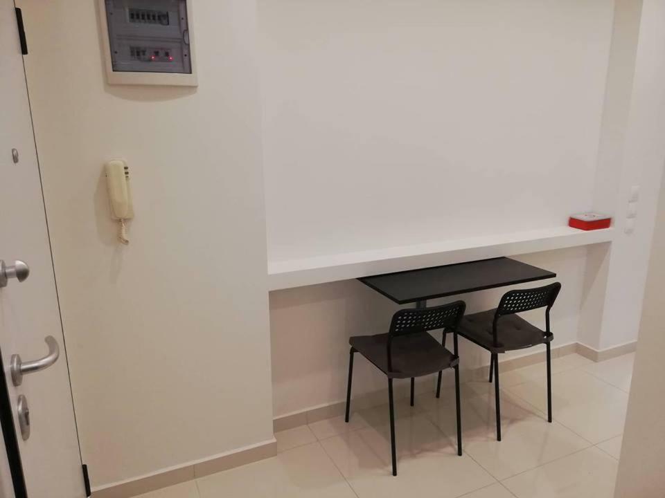 White Lux Apartment For 2 Vipgreece Athens Exterior photo